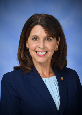 Photo of Rep. Bronna Kahle