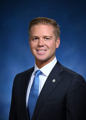 Photo of Rep. Andrew Beeler