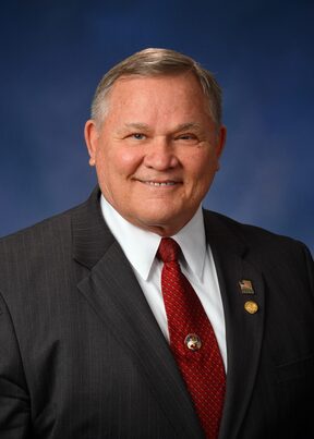 Photo of Rep. Robert Bezotte