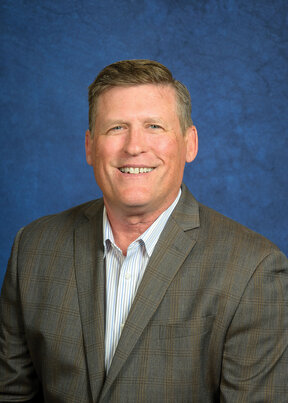 Photo of Sen. Roger Hauck