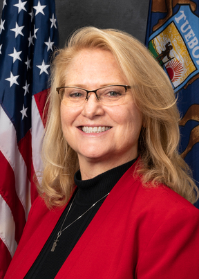 Photo of Sen. Lana Theis