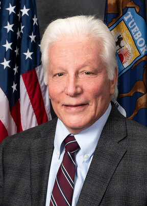 Photo of Sen. Paul Wojno