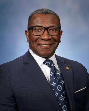 Photo of Rep. Amos O’Neal