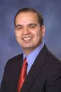 Photo of Sen. Valde Garcia